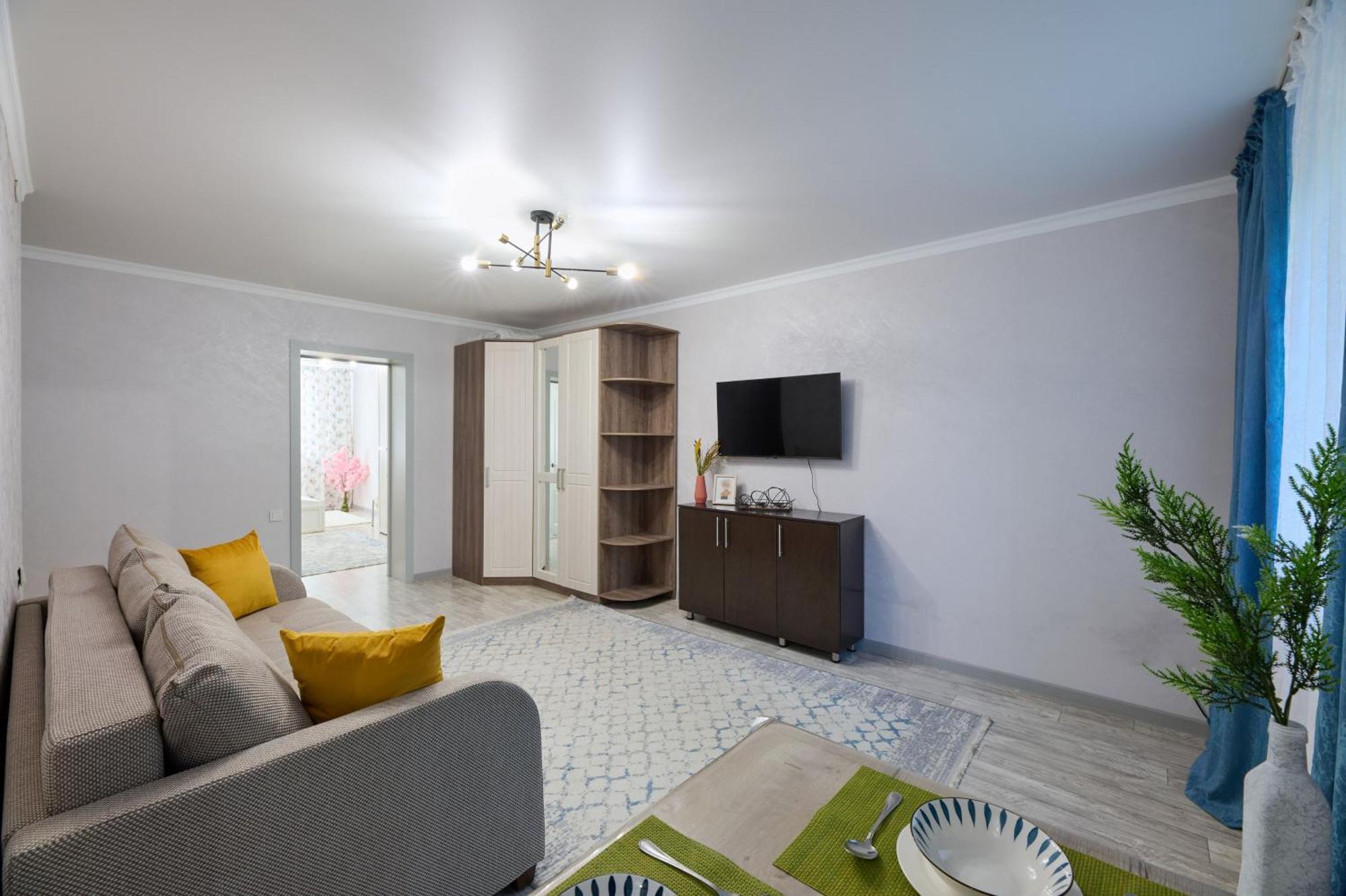 нежная гавань в центе города около центральной площади и тц форум Apartment *